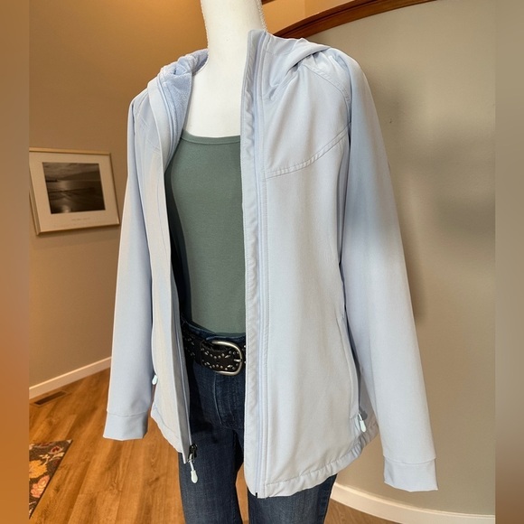 Kirkland Signature Jackets & Blazers - Kirkland signature Water-Repellent Wind Resistant Softshell fleece lined jacket